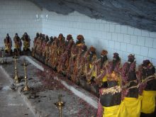 Deities in Sadayandi Temple's cave temple